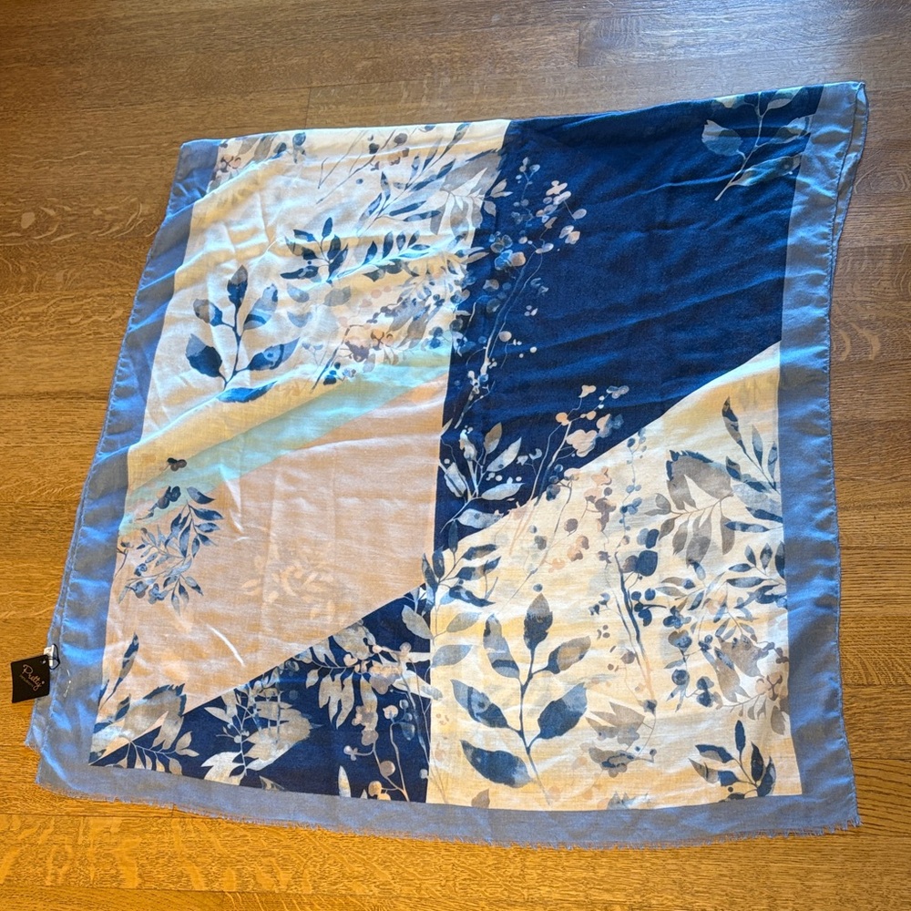 NWT Pretty Persuasions Blue, White & Pink Botanical Rectangular Scarf 68 X 34